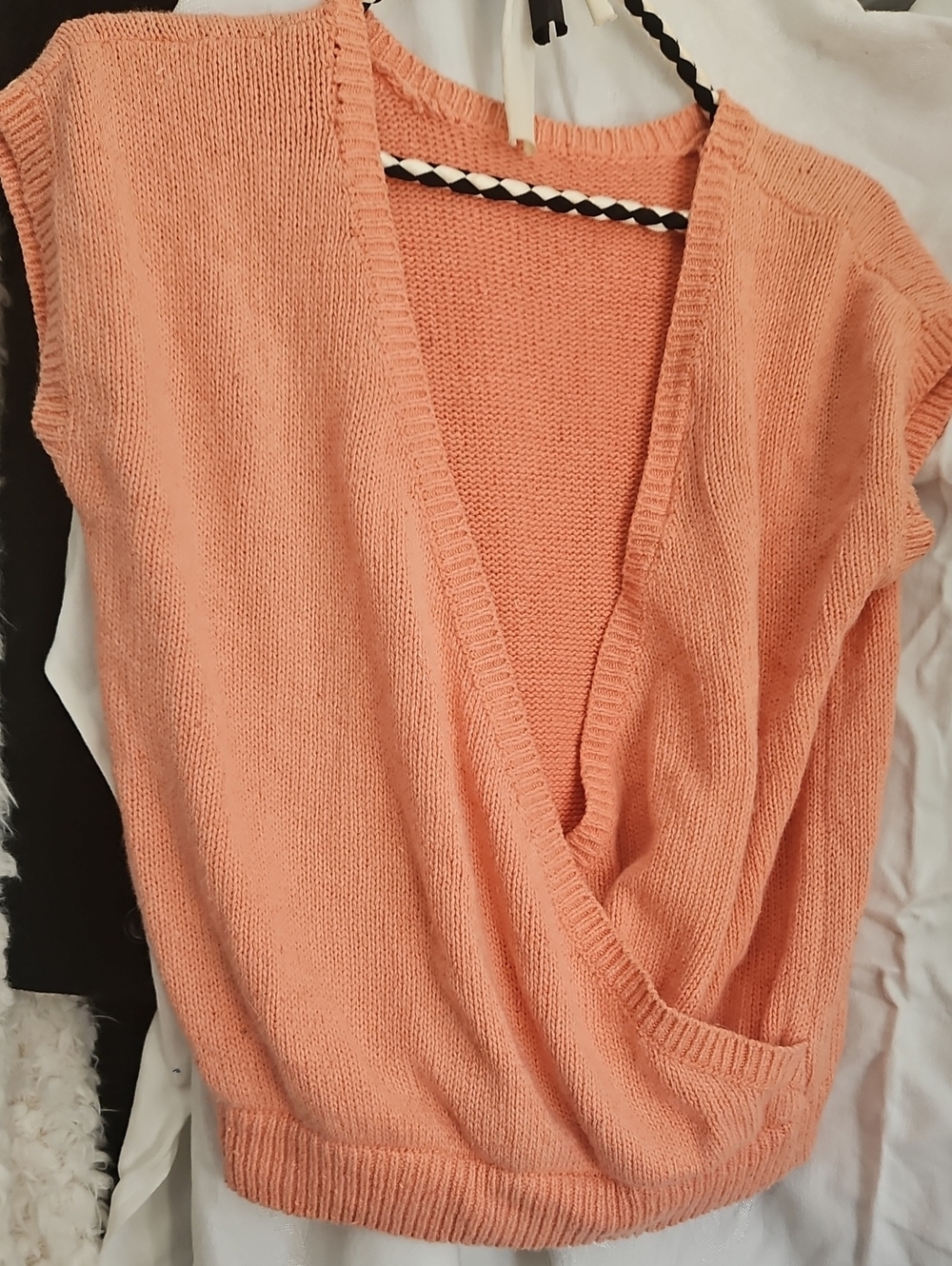 Sleeveless V-Neck Knit Sweater in Soft Peach